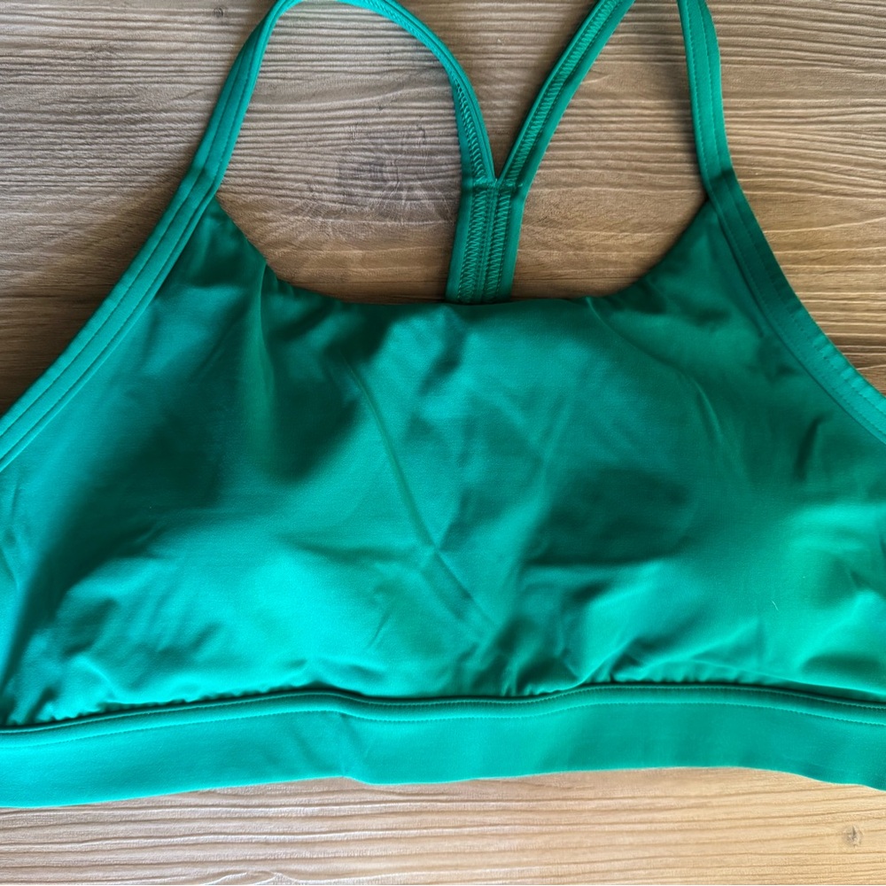 Flow Y Mid-support bra lululemon